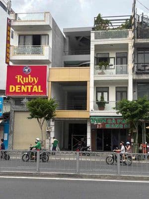Mt dương quảng hàm , trệt , 3 lầu