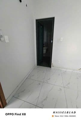 Bà cô U50 cần tiền. Trước bán 2,1 tỷ. Giờ 1,9 tỷ. Ép giá được 1,720 tỷ