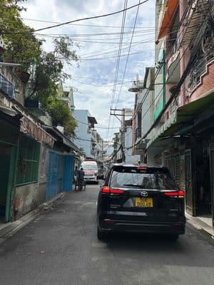 Nhà chính chủ đường Âu Cơ, Phường 9, Tân Bình (nay là Phường Tân Hoà)