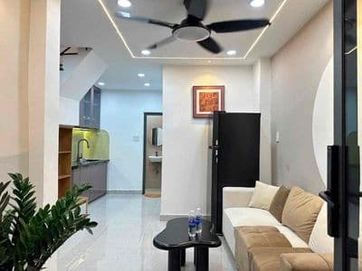 Nhà Nguyên Căn Nguyễn Văn Trỗi, Phú Nhuận – 4PN Full Nội Thất – 15TR/T
