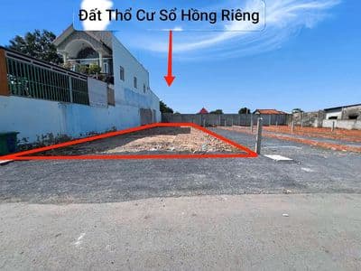Bán đất Thị Trấn Củ Chi , DT 200m2 , Giá 900 triệu , sổ hồng riêng