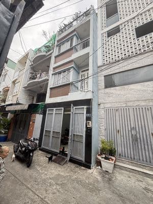 Cần bán nhà 3 tầng đường Âu Cơ, Tân Bình
