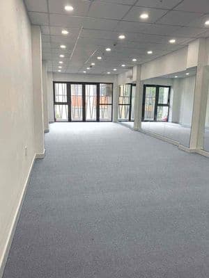 Cho thuê văn phòng chính chủ 50m2 tại 90A Trần Quốc Toản, Q3