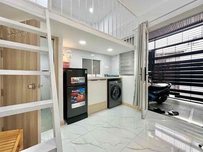 Duplex cửa sổ full nội thất gần UFM, KCX Tân Thuận chỉ hơn 5
