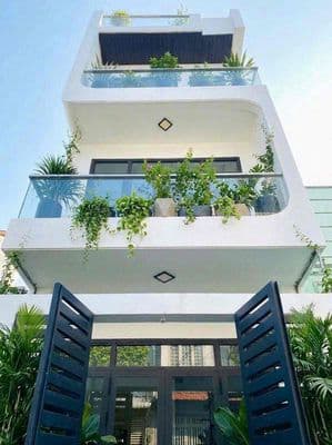 Bán Cắt Lỗ Nhà 4 Tầng Sát Vinhome Hẻm Xe Hơi Giá 4.7 Tỷ