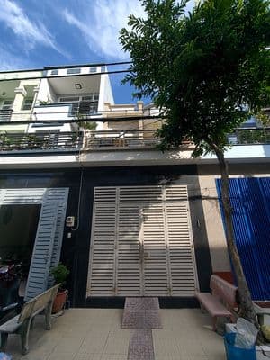 Nhà nguyên căn mt nguyễn hữu dật, dt 4x20m sẵn 2 máy lạnh, 2wc
