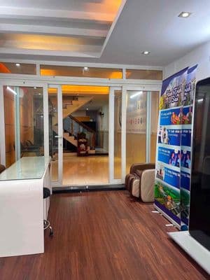 Cho thuê nhà hẻm xe tải Trương Công Định 5x18 1 trệt 2 lầu 4pn 3wc