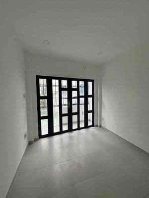 Cho Thuê Nguyên Căn 3 lầu Nguyễn Du . Q.GV 3.8x11m Giá 15tr/th