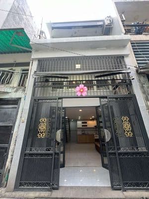 Cho thuê nhà 4 x 10m trệt 2lau 2pn sẵn máy lạnh