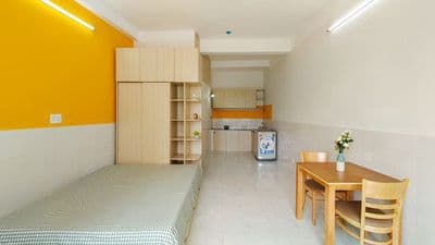 Phòng cửa sổ lớn, phòng ngủ riêng ngay trung tâm Quận 7