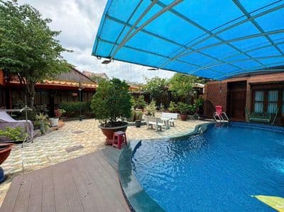 Biệt thự sân vườn 650m2, ở, kd cafe, vpct