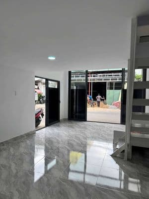 Nhà mặt tiền đường số Phạm Văn Chiêu đi vào. 4x9m đúc lững