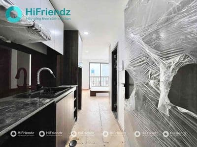 Ban công mới xây ngay huflit _ sẵn nội thất _ mới 100%