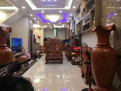 Nhà phố 3 lầu full nội thất, dt: 6x16m