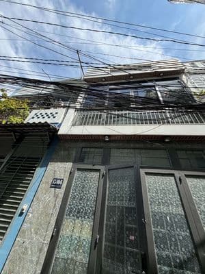 Nhà hẻm cụt yên tĩnh