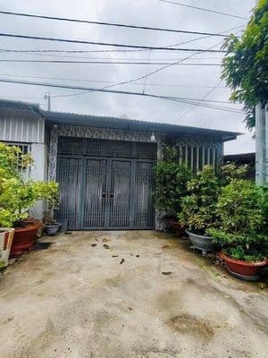 cần bán gấp nhà 1 xẹt Lê Thị Siêng, Củ Chi, 93,2m2, 910tr, shr