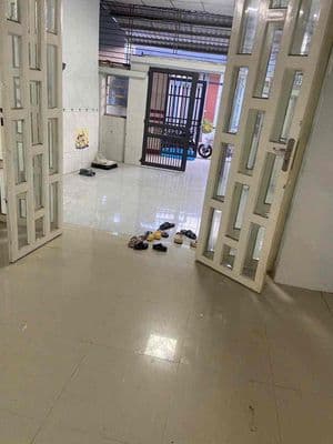 Nhà trệt lửng 4,5x20m 02phòng 01máy lạnh lộ ô tô gần ĐH Tây Đô