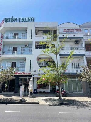 Nhà 4 tầng mặt tiền đại lộ hùng vương