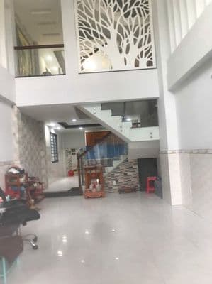 Nhà 4 phòng ngủ 4x15 huỳnh tấn phát. có sân thượng