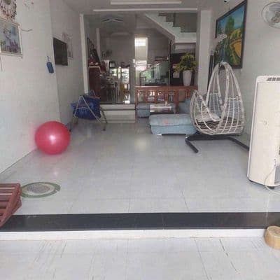 Nhà 3 tầng 3pn mặt tiền đường hòa minh