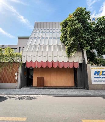 Cho thuê nguyên căn mt đặng dung , quận 1 110 triệu