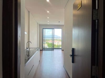 2 Phòng Ngủ 65m2, Tầng cao, View Biển Cho thuê lâu dài