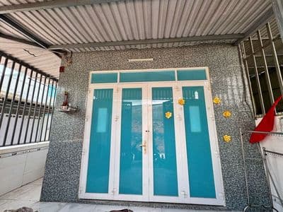 nhà lầu gần nhà thờ dĩ an nội thất