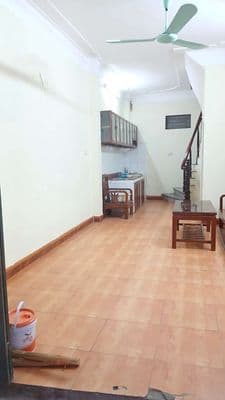 Cho thuê lâu dài nhà ở riêng; điện nước giá nhà nước