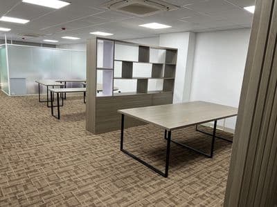 Cho thuê mặt bằng văn phòng 100m² – mặt phố 85 linh lang, ba đình