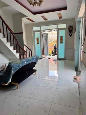 Cho thuê nguyên căn full nội thất đông hoà - dĩ an