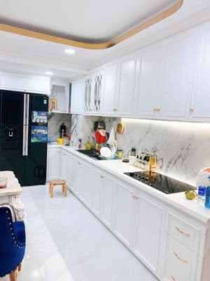 nhà đẹp nội thất đẹp có thang máy