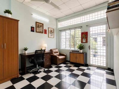 Bán nhà lê văn sỹ gần chợ trần hữu trang