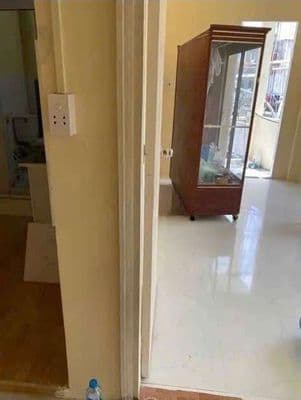 Chung cư lầu 2, 2pn, 2wc. 87m2. Điện nước giá nhà nước