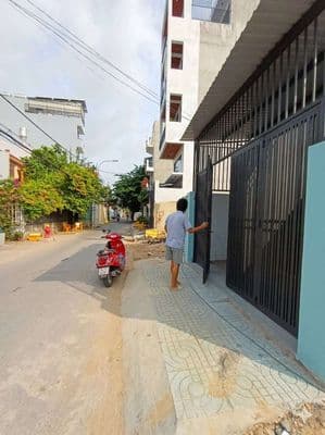 Mặt bằng nguyên căn mới xây giá rẻ