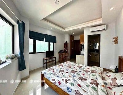 Căn hộ_full nội thất_cửa sổ ánh sáng tự nhiên thoáng mát_mới như hình
