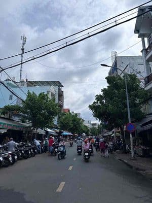 Cho thuê nhà MTKD Phạm Văn Bạch Phường 15 Quận Tân Bình