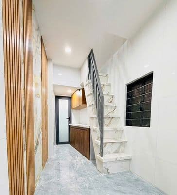 Nhà 14m2, 1.67 Tỷ, 2 Tầng Q11, 1PN 2WC Ban Công, Hoàn Công, Hồng Bàng.