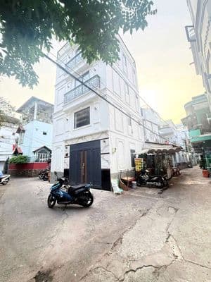 Bán nhà 2 tầng bt giá rẻ ( thương lượng)