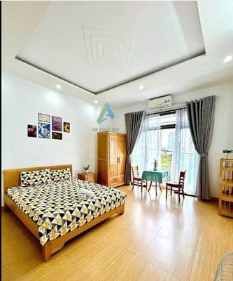 Cần cho thuê khách sạn góc 2mt đường Hoàng Bích Sơn, Sơn Trà 12 phòng