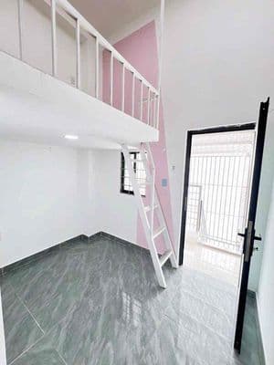 Gác cao thật – không đụng đầu, ở 2 người thoải mái