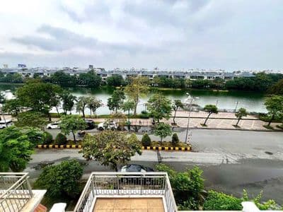 Lakeview City nhà phố view hồ cực đẹp, 5x20 1 trệt 3 lầu giá 33tr/th
