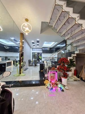 Nhà Đẹp đường 20m khu Ao Sen 5x20m 4 tầng 4PN+máy lạnh SÁT AEON 20m