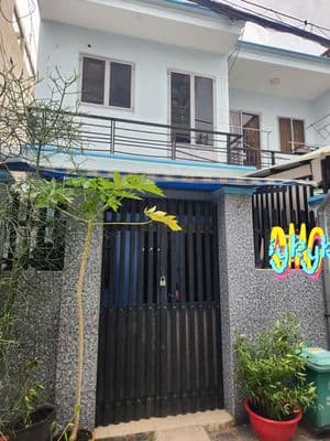 Nhà 4x9m lầu đúc 1pn lớn 1wc. Hẻm 4m thông.gần CV LÀNG Hoa Gò Vấp