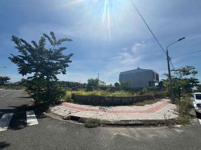 Cho thuê 500m2 đất - lô góc 2 mặt tiền - đường trung lương
