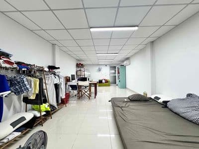 Chính Chủ Cho Thuê Căn -Rộng 44m2 - Ngay Trung Tâm Quận 1