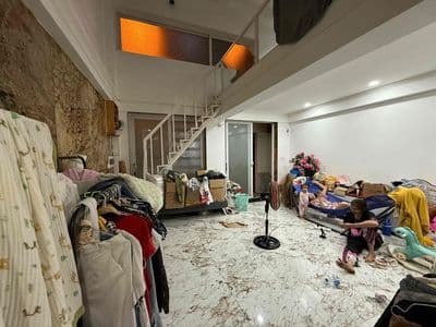 Cho thuê nhà nguyễn căn 2 tầng full nội thất quận 7 sát quận 7 siêu to