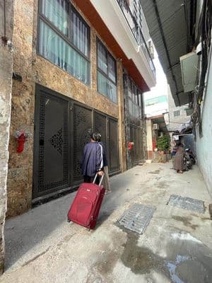 Bán tòa nhà căn hộ 121 Lê Thanh Nghị, Hai Bà Trưng, 11 căn, full nội t