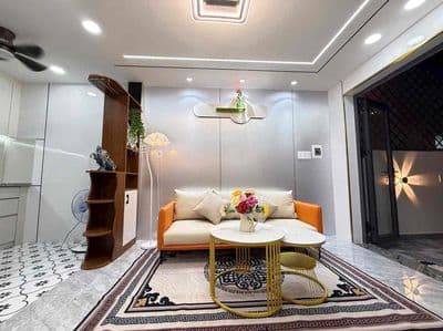 nhà lầu đường số 5 ngay chợ Linh Xuân, kcx Linh Trung khu dân cư