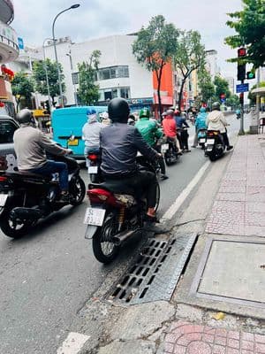 Bán gấp 140m2, ngang 8.2m, 3 tầng, sát cầu Nguyễn Khoái Q 7, chỉ 14.5
