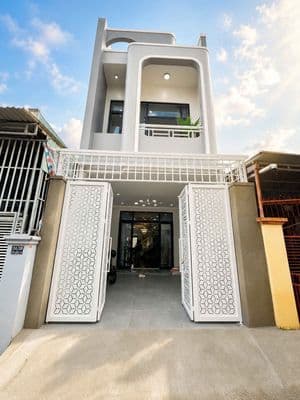Nhà 3 Phòng Ngủ cực đẹp ngay Quảng Trường Đại Đoàn Kết, vào ở ngay